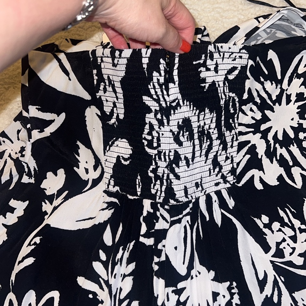 Figue Elenor Halter Maxi Dress Black White Floral Print Size 8 NWT - Picture 9 of 12